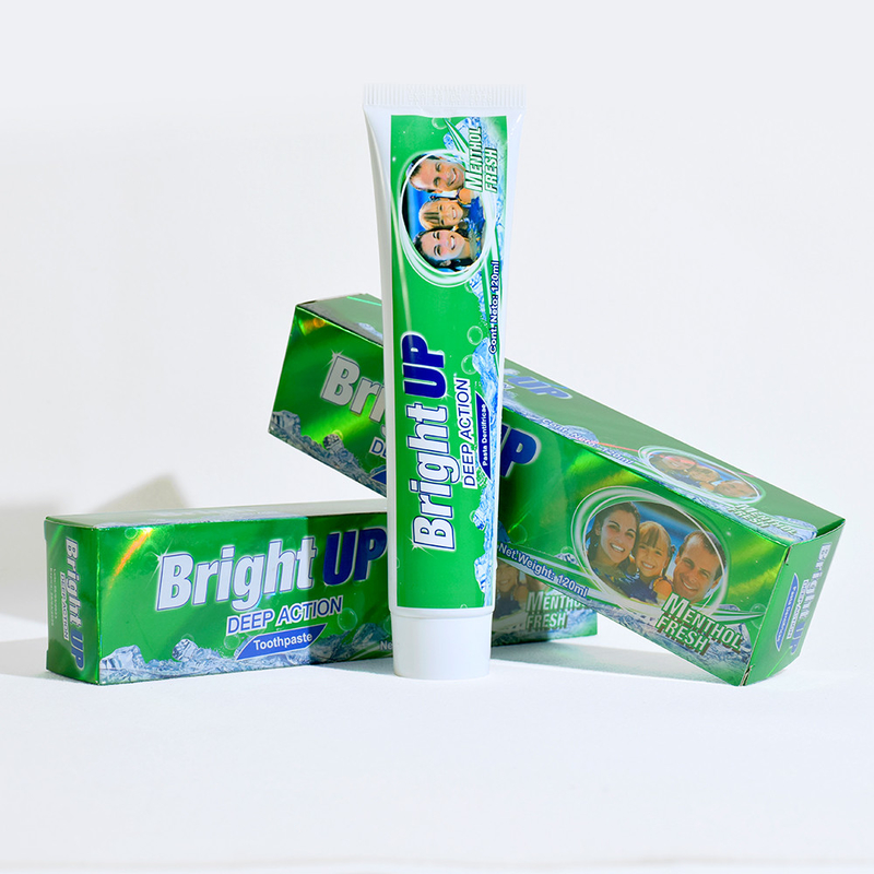 Aclaración de acción profunda Mentol de pasta de dientes fresca 120 ml - Experimenta una sensación de enfriamiento instantáneo